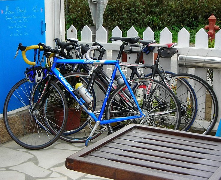 2011-04-14 28 Les montures en terrasse.JPG